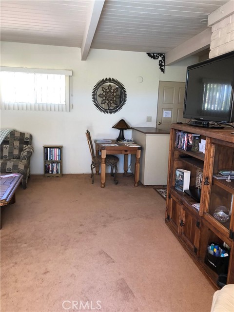 45380 Panorama Drive, Palm Desert CA: https://media.crmls.org/medias/b9f3a586-2997-4e74-829c-8e0df10c436e.jpg