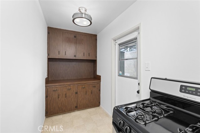 Detail Gallery Image 14 of 25 For 673 N Rosemary Ln, Burbank,  CA 91505 - 2 Beds | 1 Baths