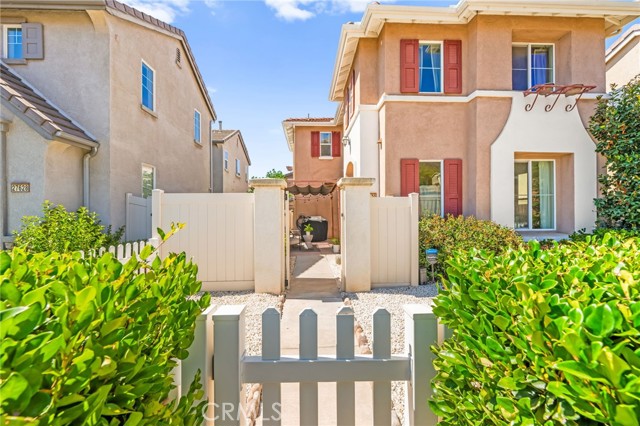 27620 Desert Gold Court, Murrieta CA: https://media.crmls.org/medias/b9f4549c-05ac-4002-b8e1-c4201ade7a9f.jpg