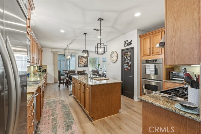 Detail Gallery Image 15 of 67 For 12343 Black Horse, Corona,  CA 91752 - 3 Beds | 3 Baths