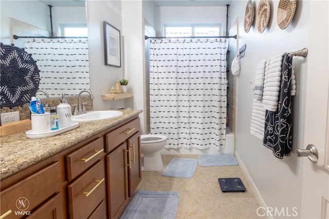 Detail Gallery Image 26 of 60 For 12507 Lincolnshire Dr, Bakersfield,  CA 93311 - 4 Beds | 2 Baths