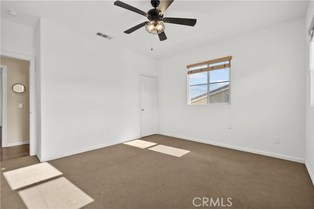 2123 Coconut Place, Palmdale CA: https://media.crmls.org/medias/b9f655f7-6cc8-46b2-b10c-7f660559fff2.jpg