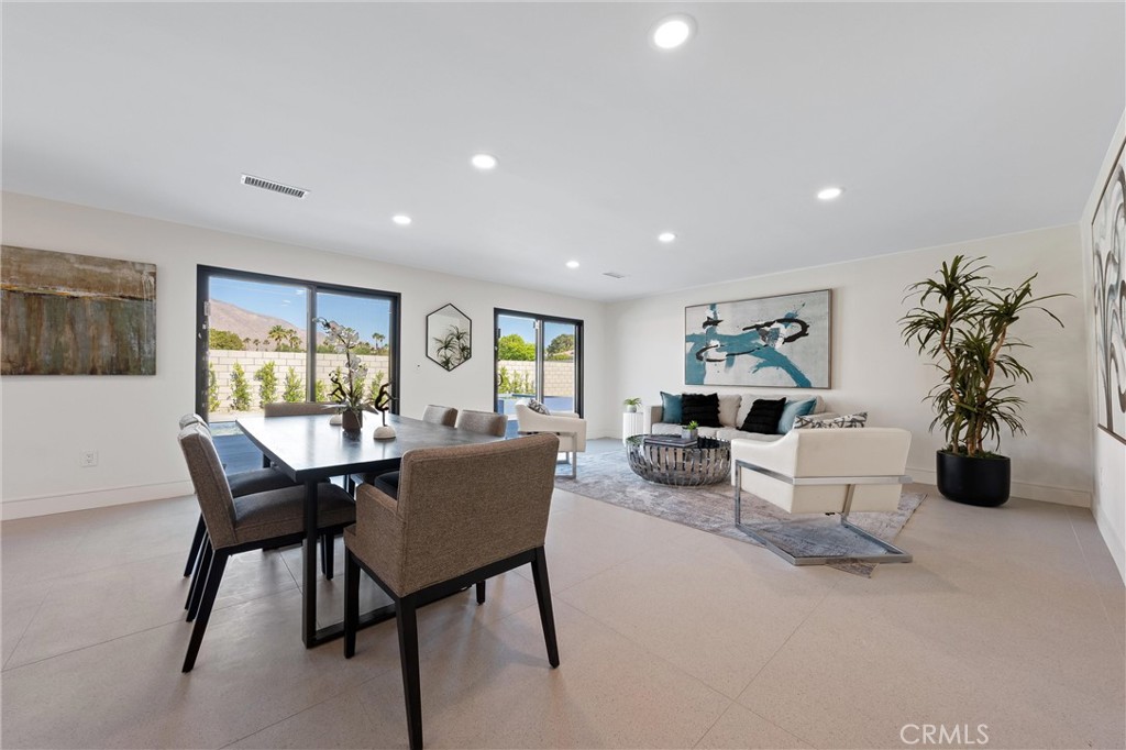 MLS #DW25265651 image #9