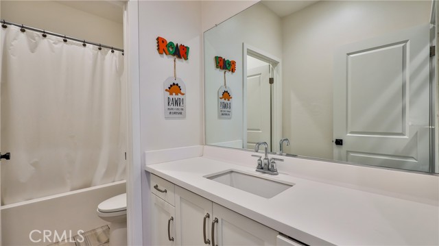 Detail Gallery Image 25 of 49 For 4173 Horvath St #105,  Corona,  CA 92883 - 3 Beds | 2/1 Baths