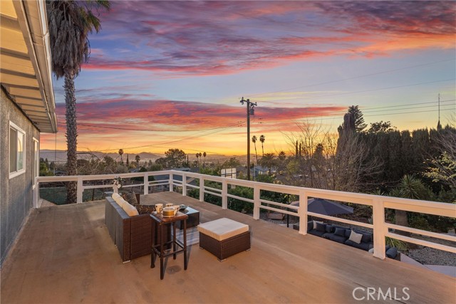 2492 Bradford Avenue, Highland CA: https://media.crmls.org/medias/b9f8f47b-8414-4153-af3b-928160d0202d.jpg