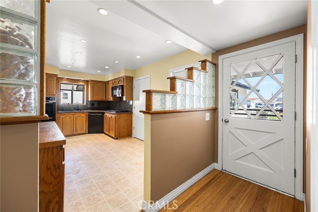 Detail Gallery Image 14 of 30 For 319 Moonbeam Dr, Placentia,  CA 92870 - 3 Beds | 2 Baths