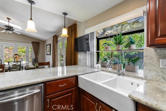 Detail Gallery Image 14 of 46 For 1735 Wisteria Dr, Brea,  CA 92821 - 3 Beds | 2 Baths