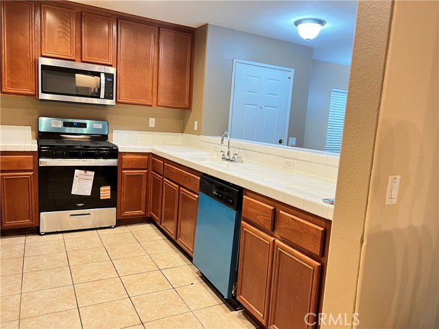 25820 IRIS Avenue, Moreno Valley CA: https://media.crmls.org/medias/b9fa32f6-a47c-4957-994e-7395cc7512ec.jpg