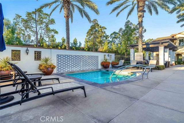 Detail Gallery Image 39 of 59 For 172 Palencia, Irvine,  CA 92618 - 2 Beds | 2/1 Baths