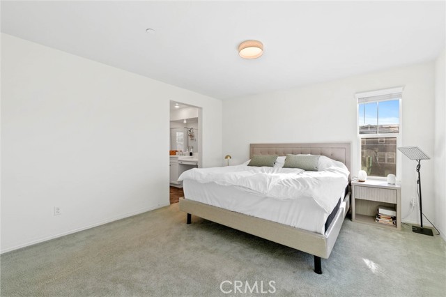 Detail Gallery Image 22 of 35 For 16746 Stags Leap, Fontana,  CA 92336 - 4 Beds | 3 Baths