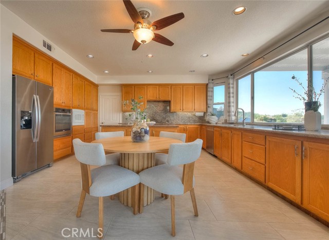 Detail Gallery Image 25 of 71 For 19759 Alpine Crest Rd, Walnut,  CA 91789 - 5 Beds | 3 Baths