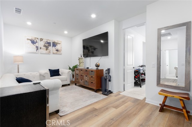 2106 Bluestone Circle, Chula Vista, California 91913, 3 Bedrooms Bedrooms, ,3 BathroomsBathrooms,Residential,For Sale,Bluestone Circle,PW24120519