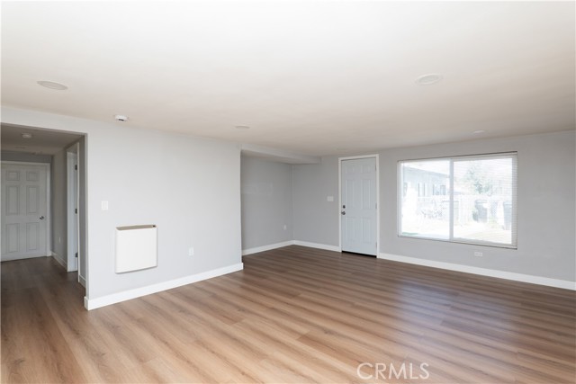 Detail Gallery Image 3 of 17 For 5286 Odell St #C,  Jurupa Valley,  CA 92509 - 2 Beds | 1 Baths