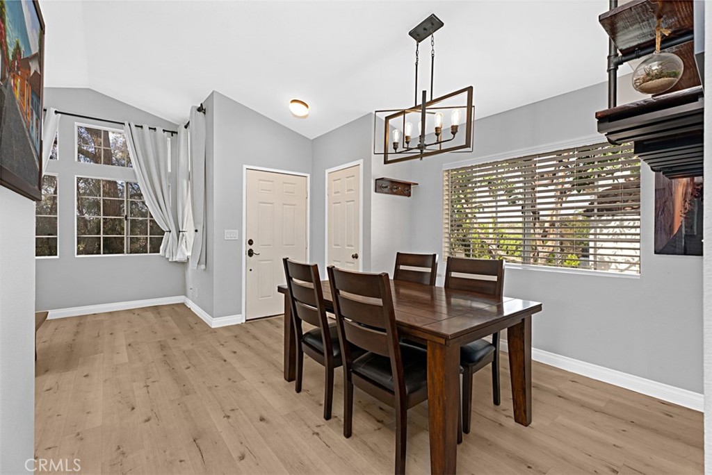 MLS #OC25226555 image #8