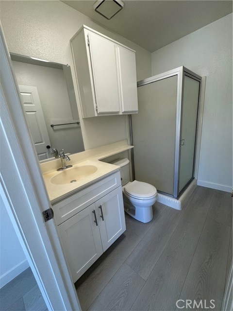 Detail Gallery Image 8 of 14 For 2616 Canada #305,  Glendale,  CA 91208 - 2 Beds | 2 Baths