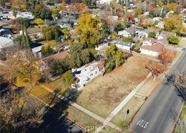 Detail Gallery Image 4 of 5 For 409 W 25th St, Merced,  CA 95340 - 2 Beds | 1 Baths