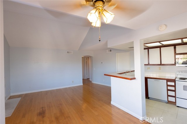 Detail Gallery Image 3 of 20 For 3507 Legato Ct, Pomona,  CA 91766 - 2 Beds | 2 Baths