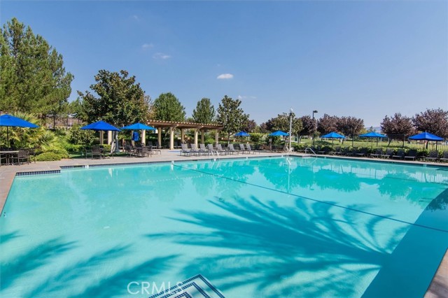 Detail Gallery Image 41 of 58 For 28771 Calle De La Paz, Valencia,  CA 91354 - 3 Beds | 2/1 Baths