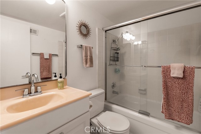 Detail Gallery Image 11 of 37 For 2740 Craig, Fullerton,  CA 92835 - 2 Beds | 2 Baths