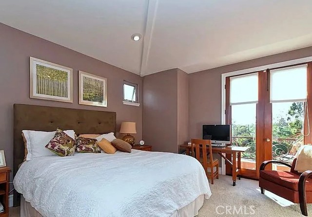 Detail Gallery Image 14 of 21 For 3200 Elm Ave, Manhattan Beach,  CA 90266 - 5 Beds | 4/1 Baths