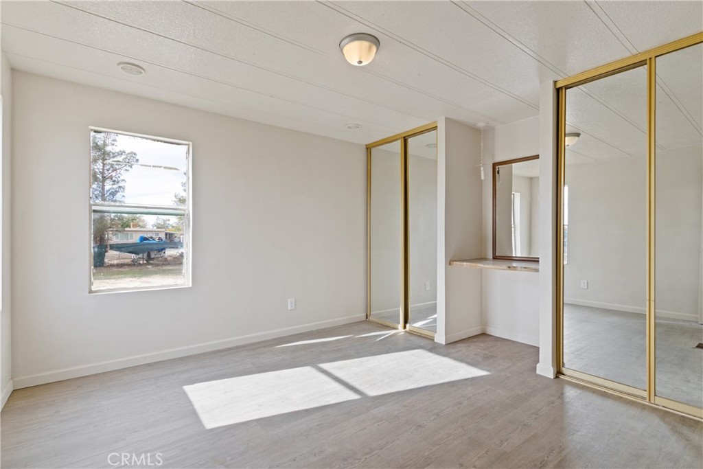 MLS #SR25268777 image #9