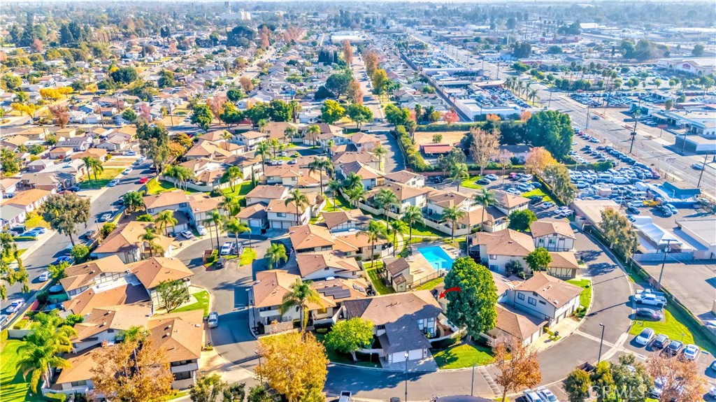 https://media.crmls.org/medias/ba020b70-fab6-4d3c-9e01-100d1ec10616.jpg?preset=X-Large