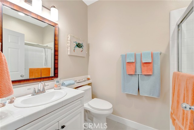 Detail Gallery Image 37 of 59 For 6251 Surfpoint Cir, Huntington Beach,  CA 92648 - 2 Beds | 2/1 Baths