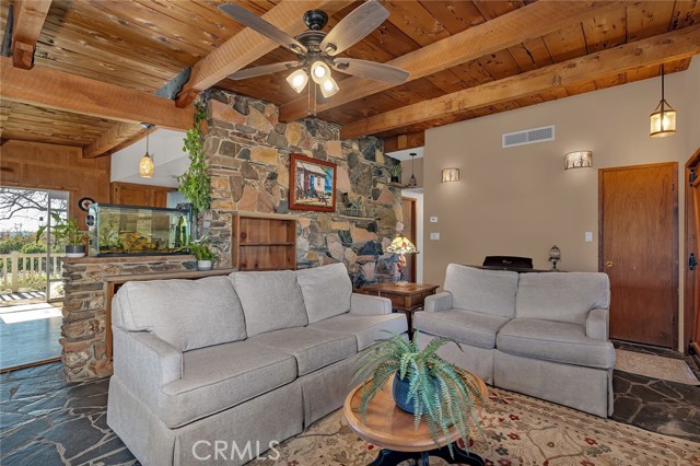 Detail Gallery Image 16 of 55 For 47515 Road 620, Oakhurst,  CA 93644 - 2 Beds | 3 Baths