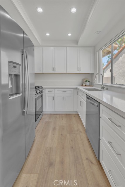 Detail Gallery Image 9 of 23 For 45 Orchard, Irvine,  CA 92618 - 2 Beds | 2 Baths