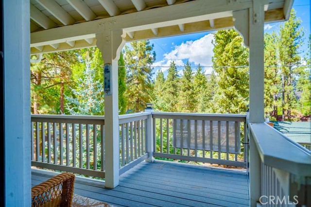 Detail Gallery Image 10 of 44 For 700 Booth Way, Big Bear City,  CA 92314 - 3 Beds | 2 Baths