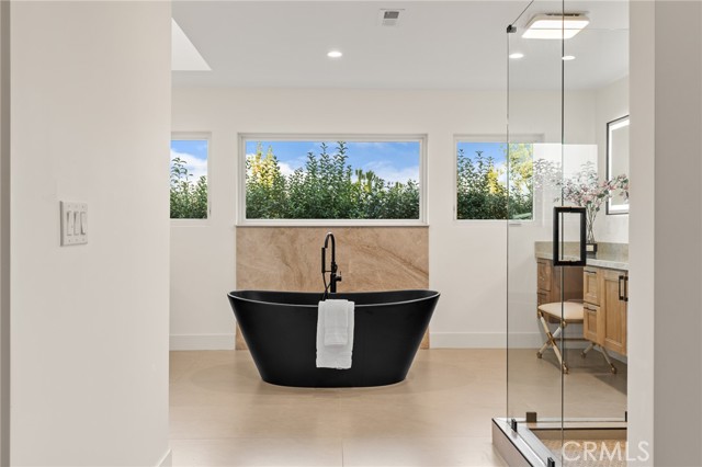 Detail Gallery Image 57 of 72 For 10533 Morada, Orange,  CA 92869 - 4 Beds | 4/1 Baths