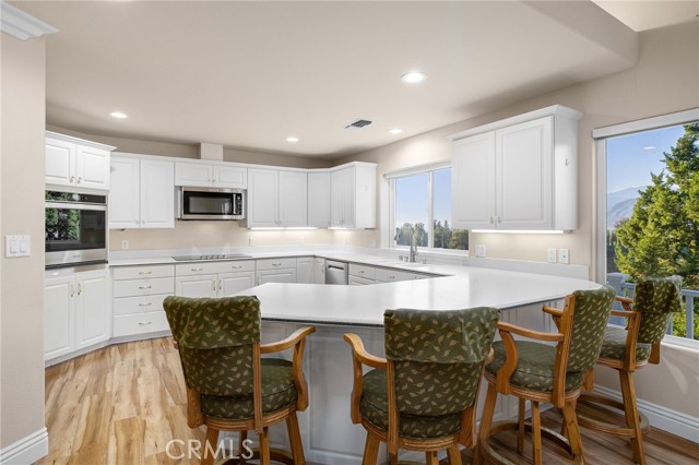 Detail Gallery Image 16 of 74 For 705 Beaverbrook, Glendora,  CA 91740 - 4 Beds | 2 Baths