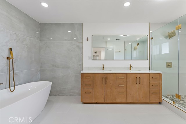 Image 36 of 74 For 19617 Enslow Drive