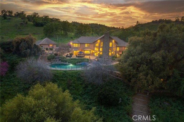 Detail Gallery Image 38 of 75 For 16115 Deer Path, Clovis,  CA 93619 - 5 Beds | 3/1 Baths