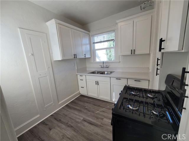 Detail Gallery Image 11 of 12 For 120 W Olive Ave #3,  Redlands,  CA 92373 - 1 Beds | 1 Baths