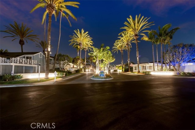 Detail Gallery Image 41 of 41 For 19 Beach Dr, Newport Beach,  CA 92663 - 2 Beds | 2 Baths