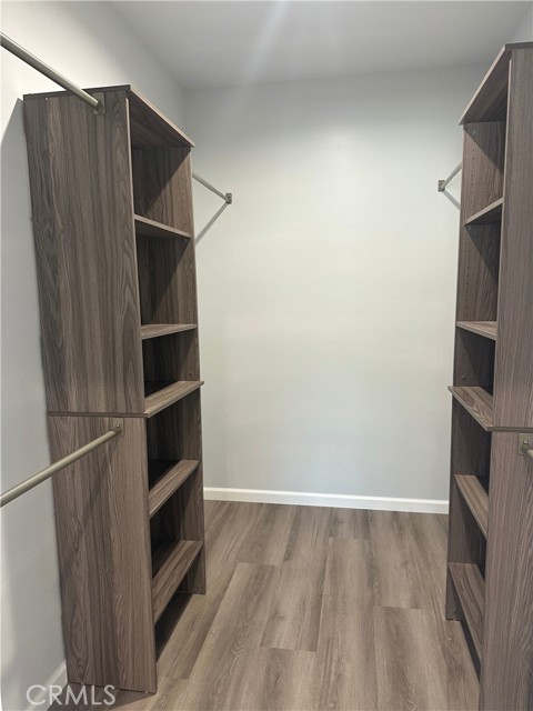 Detail Gallery Image 8 of 22 For 15522 Tupper St, North Hills,  CA 91343 - 2 Beds | 2 Baths