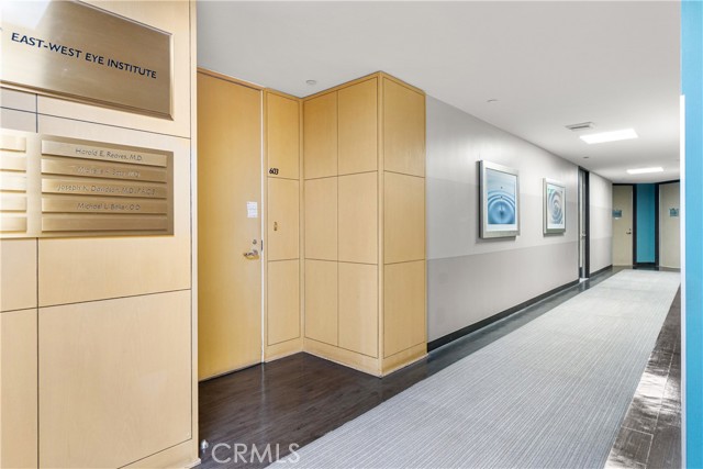  Commercial for Sale in Los Angeles, California