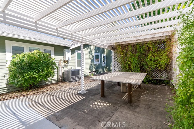 249 16th Street, Paso Robles CA: https://media.crmls.org/medias/ba07f591-361c-45d0-8e08-307c5ae509aa.jpg