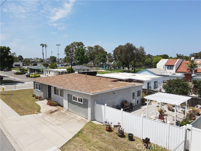 3201 Vail Avenue, Redondo Beach, California 90278, 3 Bedrooms Bedrooms, ,1 BathroomBathrooms,Residential,Sold,Vail,SB23088680