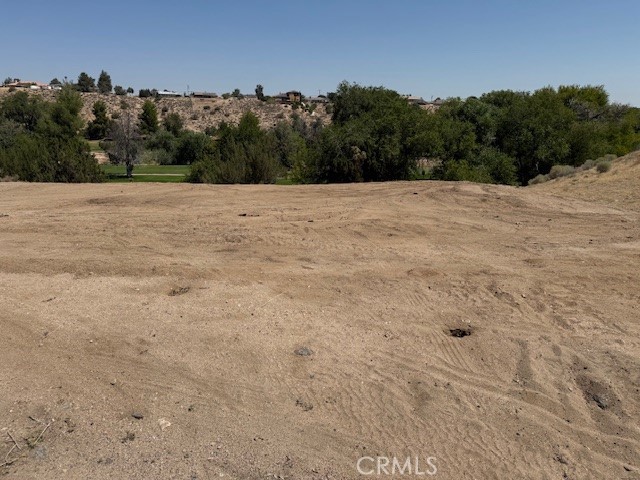 0 Bangor Avenue, Hesperia CA: https://media.crmls.org/medias/ba091ee3-24fc-40f6-a692-8173997ffa61.jpg