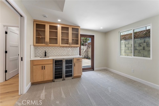 5010 Elmwood Avenue, Los Angeles CA: https://media.crmls.org/medias/ba0945ec-06b7-487e-bd50-540ddb737f78.jpg