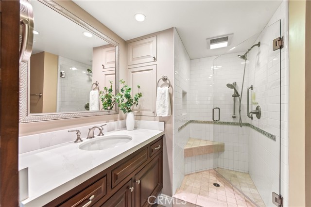 Detail Gallery Image 20 of 68 For 1280 Dumaine Ave, Oak Park,  CA 91377 - 4 Beds | 4 Baths