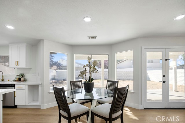 12930 Norfolk Lane, Victorville CA: https://media.crmls.org/medias/ba09e741-e65a-46e9-9e61-dd7fa6ce87d3.jpg