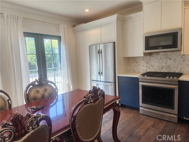 Detail Gallery Image 7 of 33 For 2900 Duarte Rd, San Marino,  CA 91108 - 2 Beds | 1 Baths