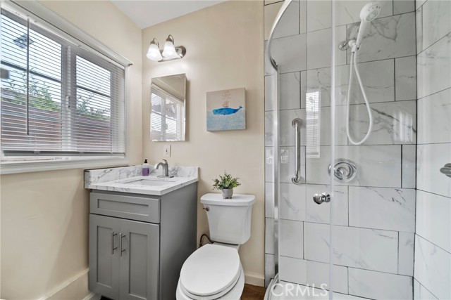 Detail Gallery Image 10 of 24 For 2034 W 165th St, Torrance,  CA 90504 - 3 Beds | 2 Baths