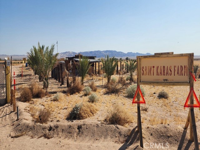 44624 Demmiel Road, Yermo CA: https://media.crmls.org/medias/ba0a2774-683d-426b-89e6-3438604c6259.jpg