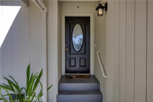 Detail Gallery Image 5 of 32 For 19894 Mountain Meadows South, Hidden Valley Lake,  CA 95467 - 2 Beds | 2 Baths