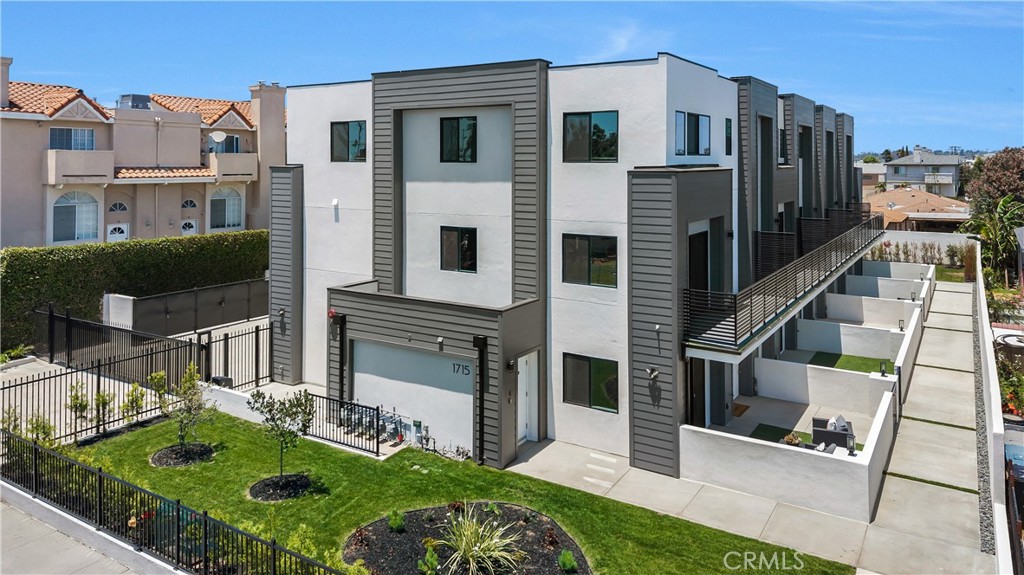 1715 W 149th Street #B
