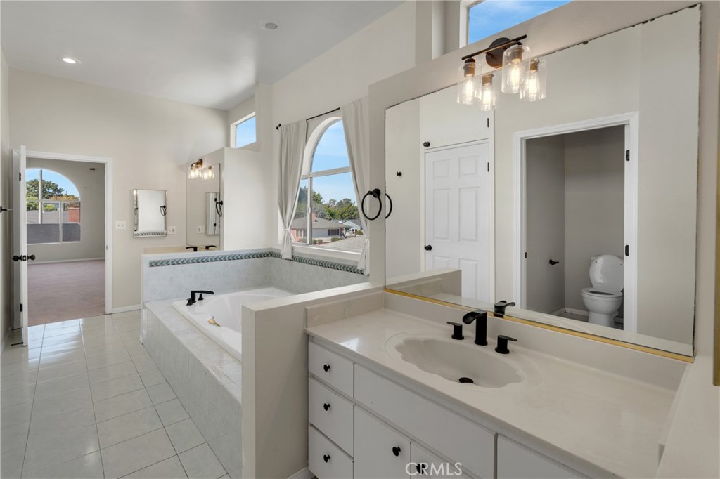 MLS #SB25238241 image #13